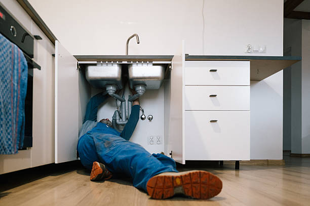 Professional Drain Cleaning technician working in Smithton, IL